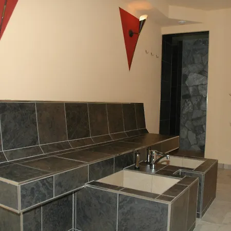 アパート Apparthaus Zum Zegger ノイシュティフト・イム・シュトゥーバイタール